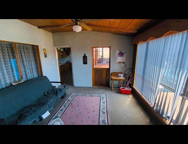 3 BEDROOM HOUSE FOR SALE IN THE HILL